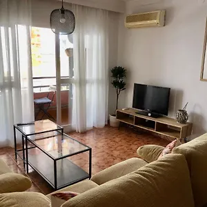 https://piso-en-pedregalejo-a-50m-de-la-playa.es-andalucia.com